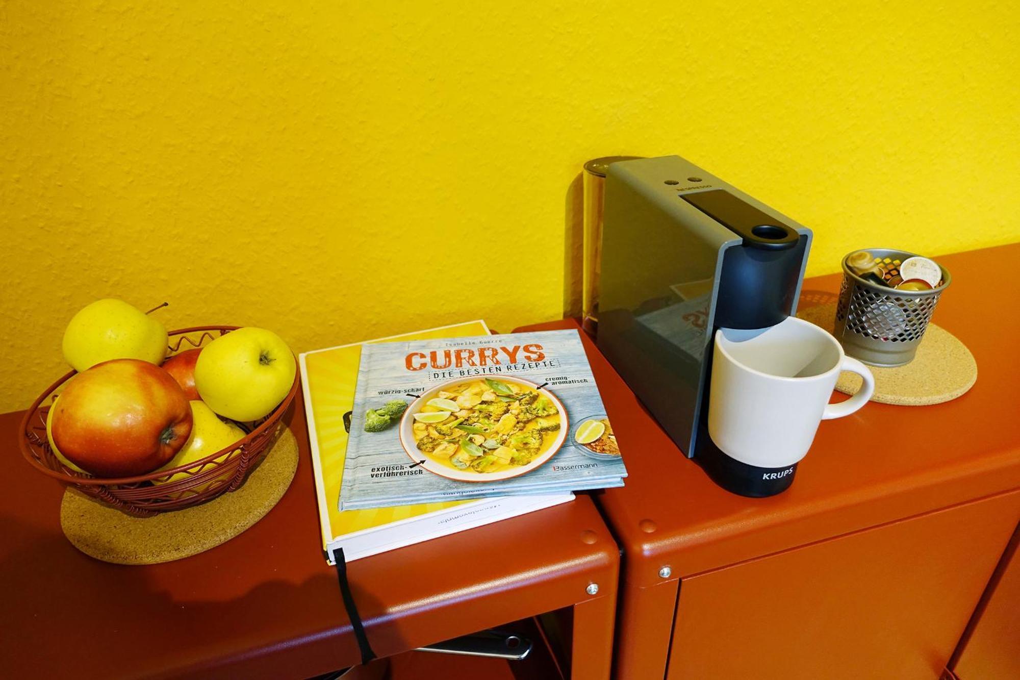 Big Flat With Fresh Renovation, Free Parking, Sonyps, Netflix Apartman Duisburg Kültér fotó