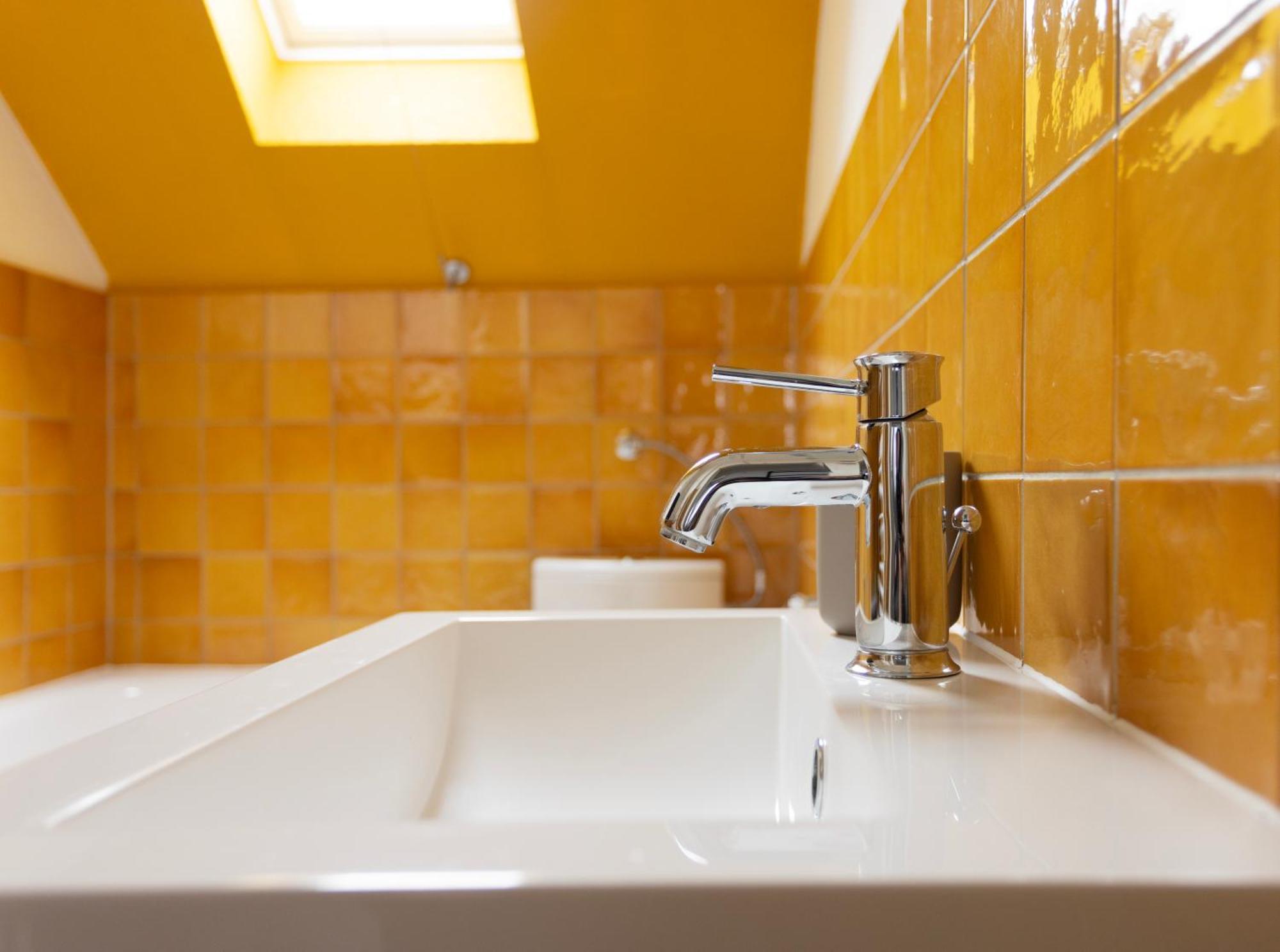 Big Flat With Fresh Renovation, Free Parking, Sonyps, Netflix Apartman Duisburg Kültér fotó