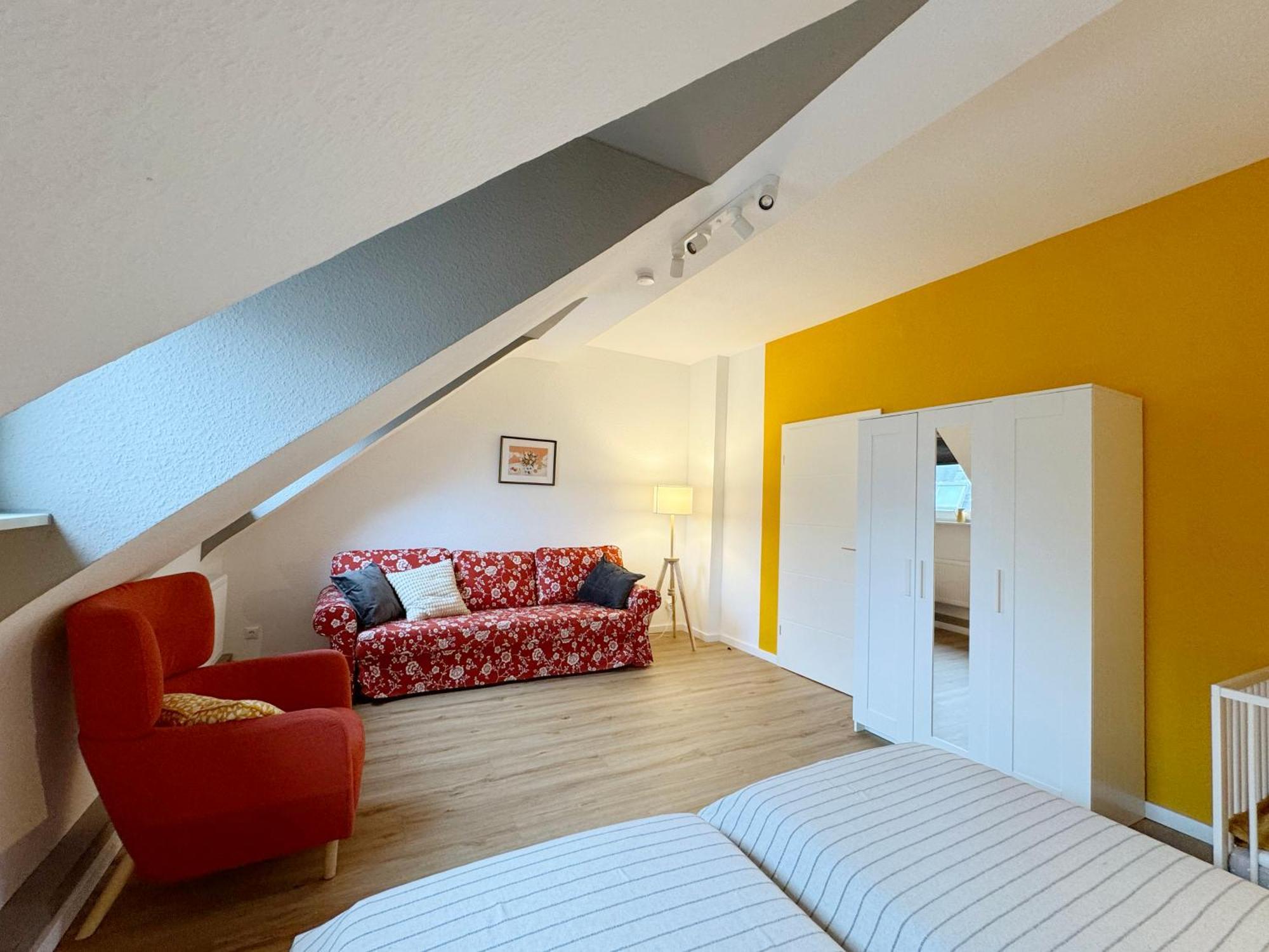 Big Flat With Fresh Renovation, Free Parking, Sonyps, Netflix Apartman Duisburg Kültér fotó